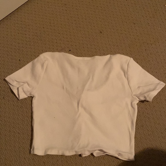 A white cropped shirt from Ardene - Picture 2 of 2